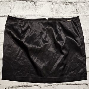 GUESS Women's Black Satin-Look Mini Skirt